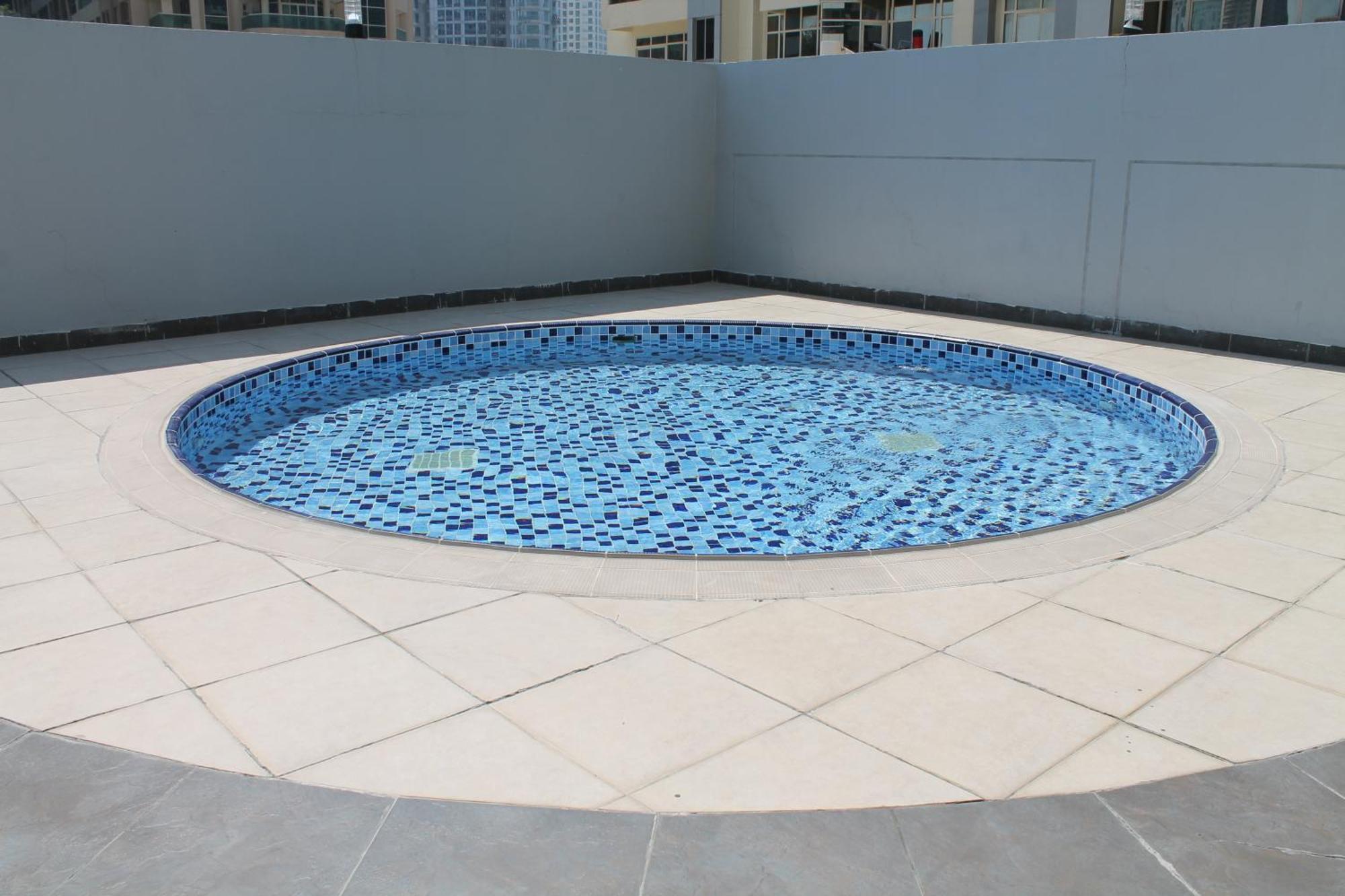 Newly Furnished Cozy 1 Bedroom Apartment Close To Jbr Beach And Metro Дубай Экстерьер фото